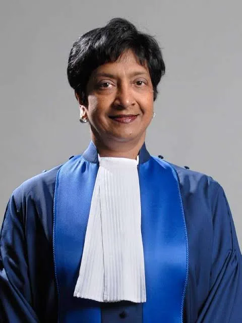 Navi Pillay récompensée pour son engagement en faveur du droit international